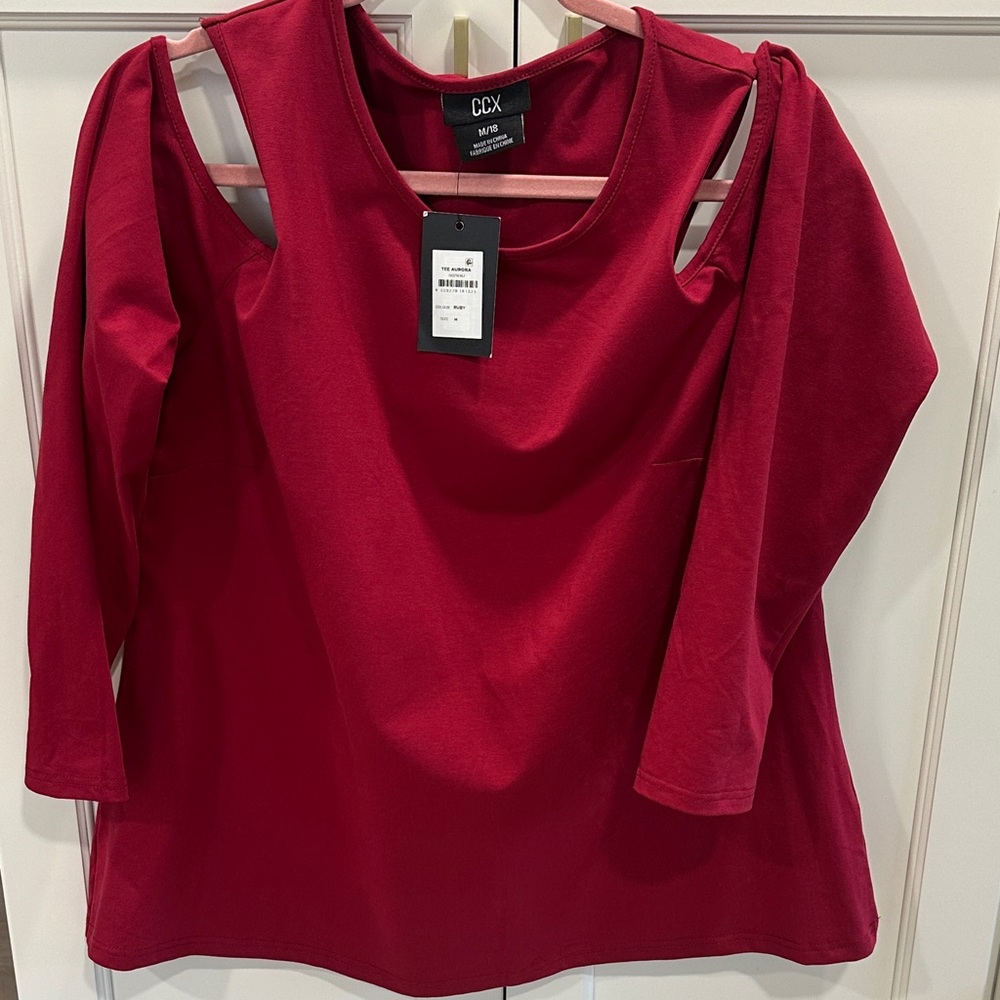 City Chic Women's Red Cold Shoulder Top